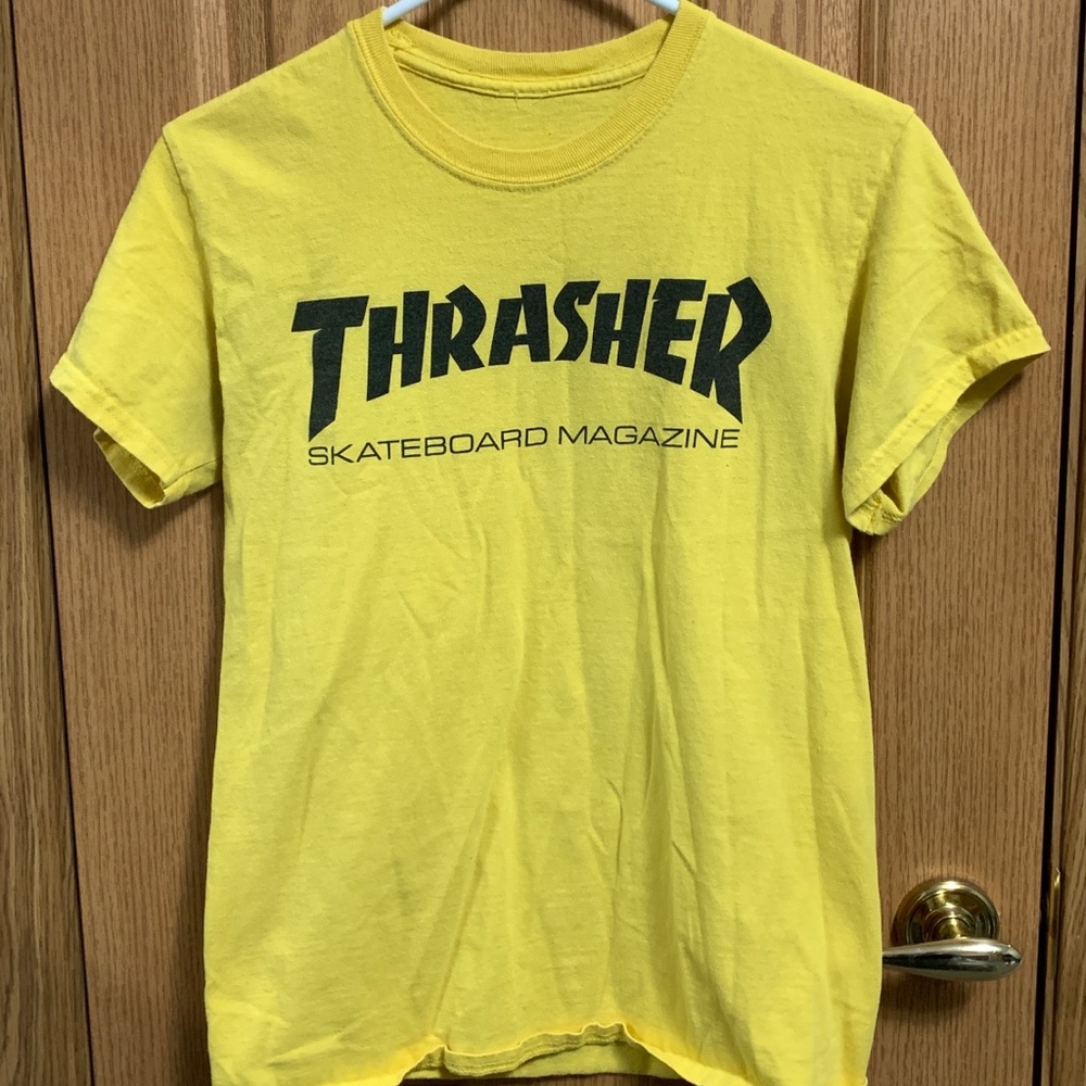 Mens Yellow Thrasher Tee, Size S
